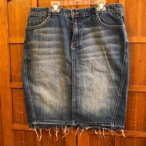 No hem blue jean skirt